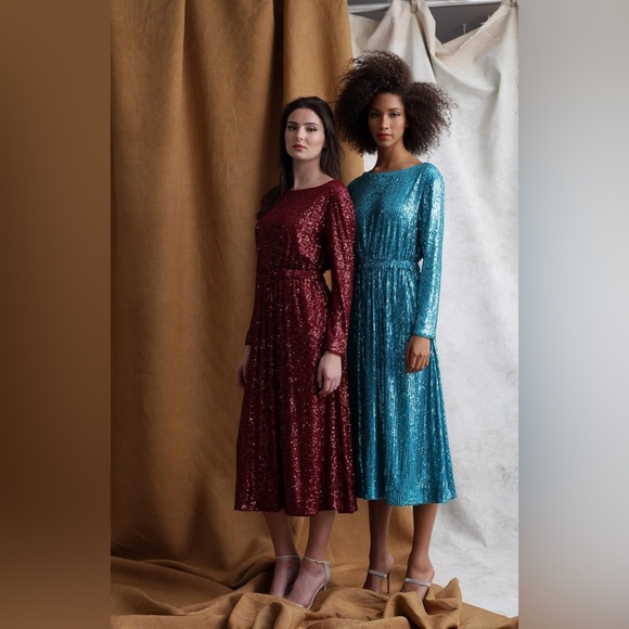 🏷️ NWT Maggy London Sequin Fit & Flare Midi Dress in Cherry. Size 12 - Picture 3 of 8